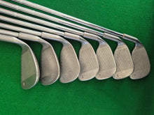 Load image into Gallery viewer, Ping Eye 2+ Irons 4 - PW Black Dot Regular
