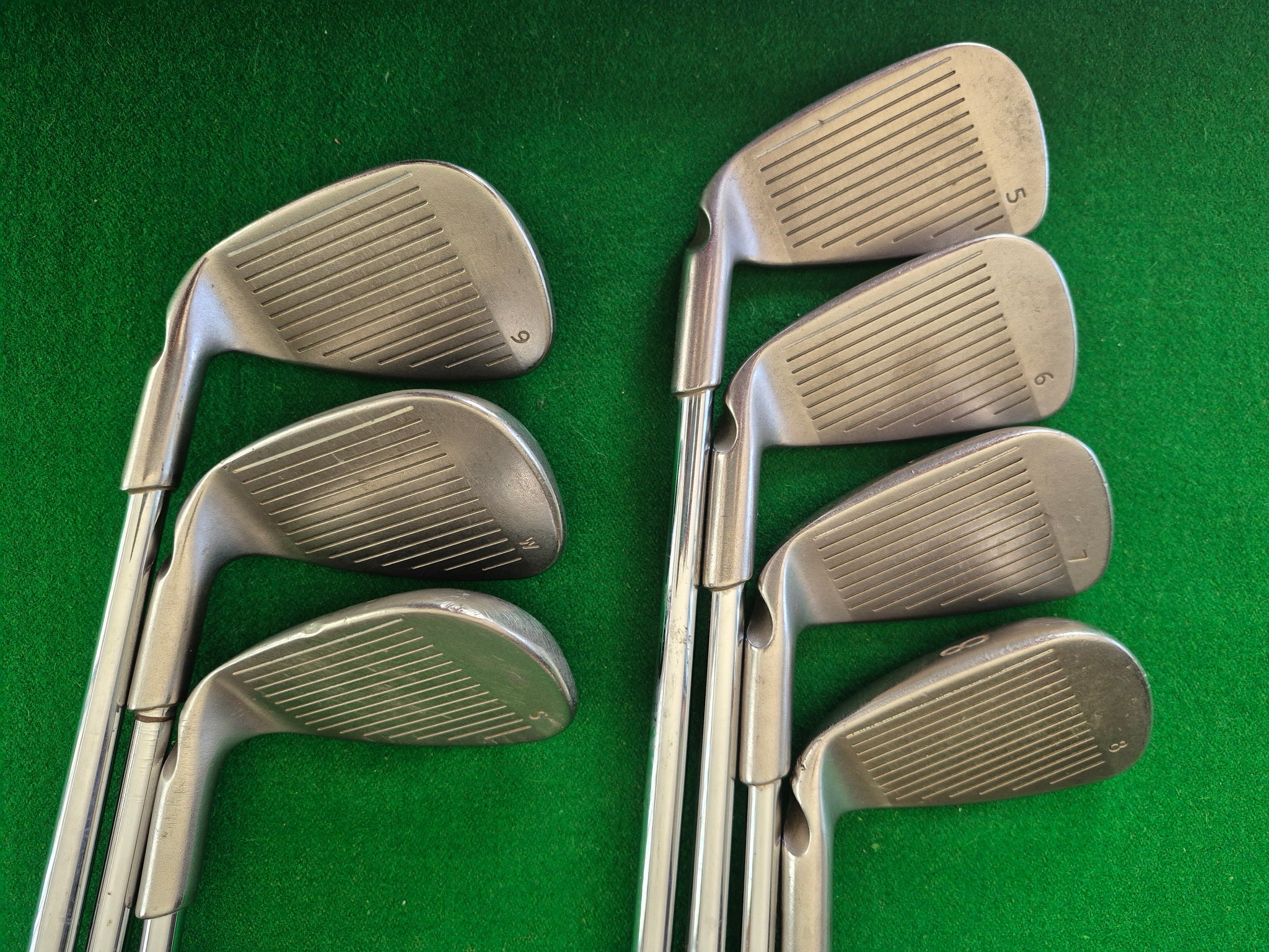 Ping i10 Irons 5 - SW Black Dot Regular – Golfers Market