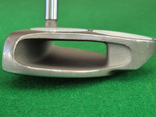 Load image into Gallery viewer, Oryx The Boss 2-Ball Putter LH 35&quot;
