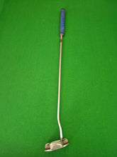 Load image into Gallery viewer, Oryx The Boss 2-Ball Putter LH 35&quot;
