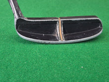 Load image into Gallery viewer, Spalding Golf Chipper
