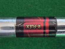 Load image into Gallery viewer, Spalding Golf Chipper
