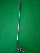 Load image into Gallery viewer, Spalding Golf Chipper
