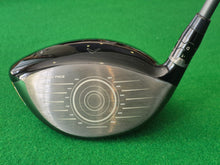 Load image into Gallery viewer, Callaway Mavrik Driver 9° Adjustable loft Regular with Cover
