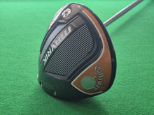 Load image into Gallery viewer, Callaway Mavrik Driver 9° Adjustable loft Regular with Cover
