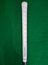 Load image into Gallery viewer, Titleist TS2 Driver 9.5 adjustable loft Regular
