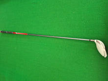 Load image into Gallery viewer, TaylorMade Burner Superfast 2.0 Fairway 3 Wood LH 15° Regular with Cover
