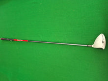 Load image into Gallery viewer, TaylorMade Burner Superfast 2.0 Fairway 3 Wood LH 15° Regular with Cover

