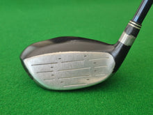 Load image into Gallery viewer, Cobra King SZ Offset 3 Wood Regular
