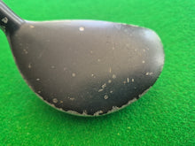 Load image into Gallery viewer, Tommy Armour Silver Scot 5 Hybrid 25° Uniflex
