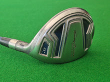 Load image into Gallery viewer, Tommy Armour Silver Scot 5 Hybrid 25° Uniflex
