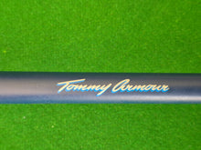 Load image into Gallery viewer, Tommy Armour Silver Scot 5 Hybrid 25° Uniflex
