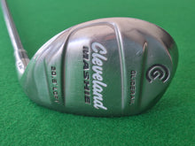 Load image into Gallery viewer, Cleveland Gliderail Mashie M3 Hybrid 20.5° Regular
