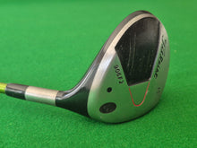 Load image into Gallery viewer, Titleist 906F2 Fairway 3 Wood 15° Stiff with Cover
