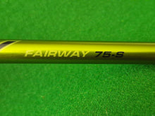 Load image into Gallery viewer, Titleist 906F2 Fairway 3 Wood 15° Stiff with Cover
