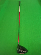 Load image into Gallery viewer, TaylorMade R9 Supertri Driver LH 9.5° Adjustable loft Stiff
