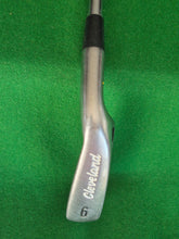 Load image into Gallery viewer, Cleveland CGGold 6 Iron Regular
