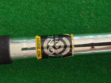 Load image into Gallery viewer, Cleveland CGGold 6 Iron Regular
