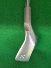Load image into Gallery viewer, Ping G10 Sand Wedge Black Dot Regular
