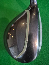 Load image into Gallery viewer, Cleveland Launcher HB 3 Wood 15° Regular
