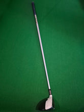 Load image into Gallery viewer, TaylorMade M2 Fairway 3 Wood 15° Stiff
