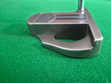 Load image into Gallery viewer, Ping Craz-E Putter 35&quot; Black Dot with New Super Stroke Grip
