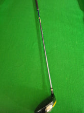 Load image into Gallery viewer, Tour Edge Bazooka GeoMax Driver LH 10.5° with New Grip
