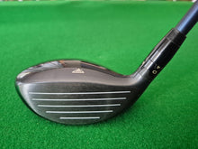 Load image into Gallery viewer, Titleist 917F3 Fairway 3 Wood 15° Adjustable Loft Stiff with Cover
