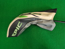 Load image into Gallery viewer, Callaway Mavrik Driver 9° Adjustable loft Extra Stiff with Cover and New Grip
