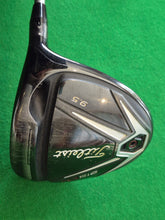 Load image into Gallery viewer, Titleist 915 D2 Driver 9.5° Adjustable loft Stiff with Cover
