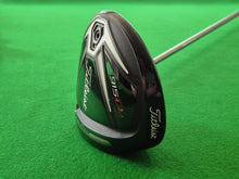 Load image into Gallery viewer, Titleist 915 D2 Driver 9.5° Adjustable loft Stiff with Cover

