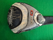Load image into Gallery viewer, Titleist 915 D2 Driver 9.5° Adjustable loft Stiff with Cover
