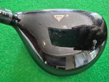 Load image into Gallery viewer, Titleist 915F Fairway 5 Wood 18° Adjustable Loft Stiff with Cover

