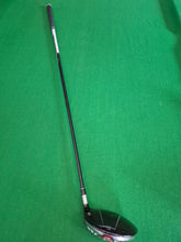 Load image into Gallery viewer, TaylorMade Burner Driver 9.5° Stiff with New Grip
