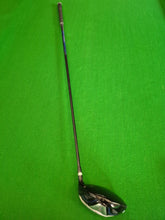 Load image into Gallery viewer, Wilson Reflex High Launch Driver 10.5° Uniflex with New Grip
