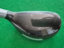 Load image into Gallery viewer, TaylorMade SLDR 3 Rescue Hybrid 19° Adjustable Loft Stiff with Cover
