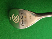 Load image into Gallery viewer, Cleveland Launcher Halo 3i Hybrid 22° Stiff with Cover
