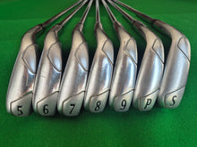 Load image into Gallery viewer, Wilson Staff D300 Irons 5 - SW Uniflex
