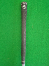 Load image into Gallery viewer, Wilson Staff D300 Irons 5 - SW Uniflex

