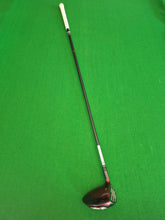 Load image into Gallery viewer, TaylorMade R7 CGB Max 5 Wood Stiff
