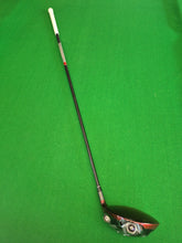 Load image into Gallery viewer, TaylorMade R7 CGB Max Driver 10.5° Stiff with Cover
