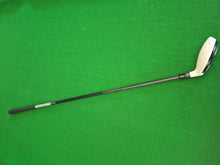 Load image into Gallery viewer, TaylorMade Rescue 3 Hybrid 18° Adjustable Loft Regular
