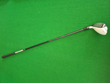 Load image into Gallery viewer, TaylorMade Rescue 3 Hybrid 18° Adjustable Loft Regular
