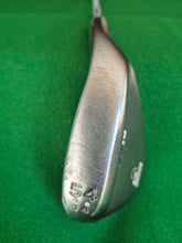 Load image into Gallery viewer, Cleveland CG15 Sand Wedge 54°
