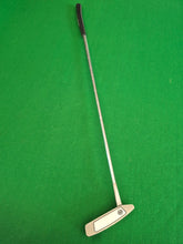 Load image into Gallery viewer, Odyssey White Ice 3 Putter 35&quot; with Cover
