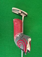 Load image into Gallery viewer, Odyssey White Ice 3 Putter 35&quot; with Cover
