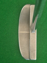 Load image into Gallery viewer, Ping G2i C67 Putter 36&quot; Black Dot
