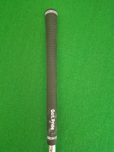 Load image into Gallery viewer, Spalding Concept 7 Iron with New Grip
