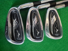 Load image into Gallery viewer, Mizuno JPX 800 Pro 4 - PW Stiff

