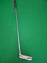 Load image into Gallery viewer, Cleveland Classic Collection 2i Putter 35&quot;
